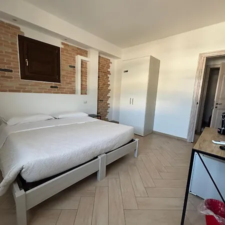 La Casa Di Sofia 招待所 *