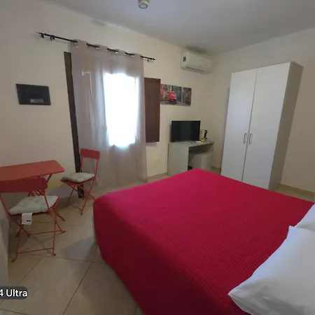 La Casa Di Sofia Πανσιόν Όλμπια