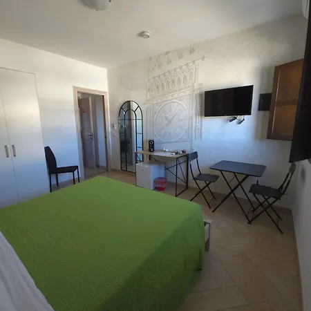 La Casa Di Sofia 3* Όλμπια