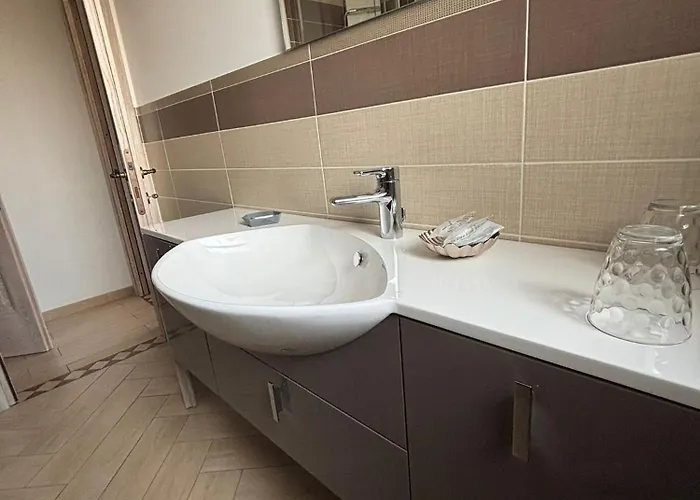 La Casa Di Sofia 3* 올비아