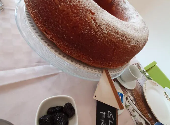 La Casa Di Sofia 3* 올비아